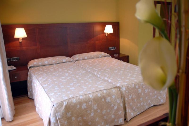 Hotel De Rei Llavorsi Ngoại thất bức ảnh