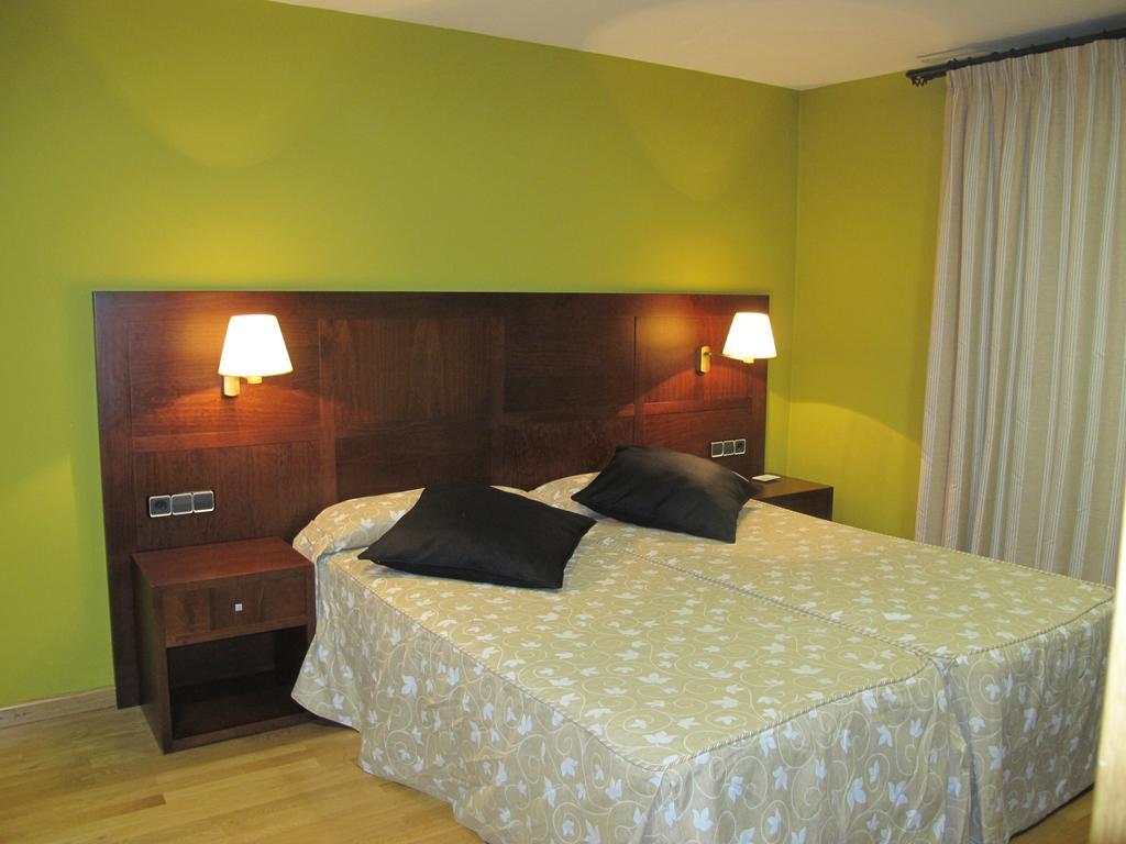 Hotel De Rei Llavorsi Ngoại thất bức ảnh